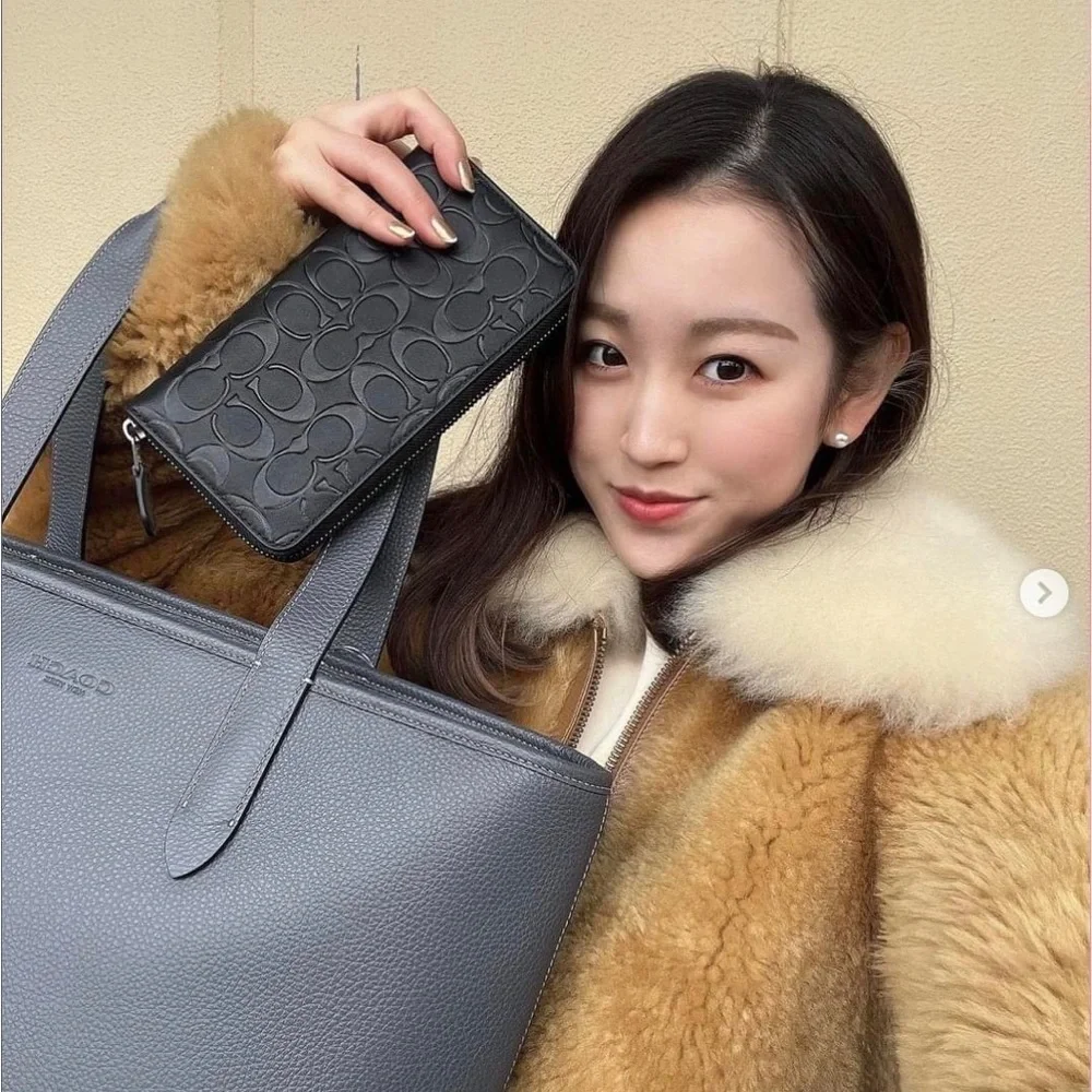 NWT - COACH Men Long Wallet - Picture 2 of 5